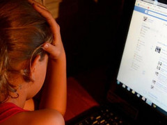 Vor allem junge Frauen sind öfter Opfer von Revenge Porn. (Bildquelle: wikileaksnews.co)