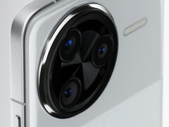 Das Poco F8 Ultra könnte eine Periskop-Telefoto-Kamera bieten. Hier abgebildet ist das Redmi K80 Pro (Bildquelle: Xiaomi)