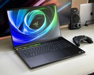 Das Razer Blade 18 ist ein kräftiger aber auch teurer RTX-5080-Laptop im hübschen schwarzen Metallgewand (Bildquelle: Andreas Osthoff)