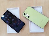 Das Samsung Galaxy A54 und das Galaxy A34 sollen schon in wenigen Tagen offiziell vorgestellt werden. (Bild: TD Review / YouTube)