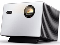 StreamMaster Plus 2: Beamer mit spezieller, optischer Gestaltung (Bildquelle: Valerion)