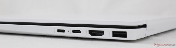 Rechts: 2x USB-C 1/ DisplayPort 2.1 + Power Delivery (10 Gbps), HDMI 2.1, USB-A (10 Gbps)