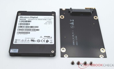 U.2 SSD mit Adapter