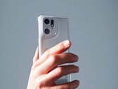 Das Oppo Find X5 Pro kommt mit einer schicken Rückseite aus Keramik statt Glas. (Bild: Oppo)