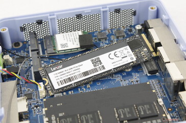 Bis zu zwei PCIe4-x4-Laufwerke werden unterstützt