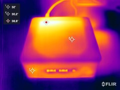 Geekom Mini IT12 vs. Stresstest (Vorderseite)