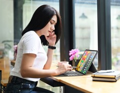 Die Acer Iconia-Serie bietet OLED-Displays zum relativ günstigen Preis. (Bildquelle: Acer)