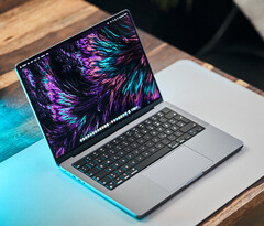 Apple MacBook Pro 14 M2 Pro 1 TB SSD 19-Core-GPU 120Hz Mini-LED 700 Euro Rabatt