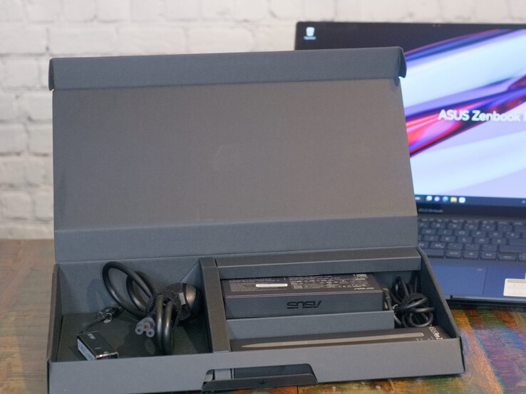 Zubehör in Verpackung