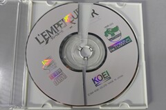 Die CD ist beim vorsichtigen Reinigen und Polieren zerbrochen