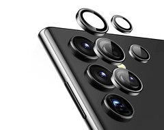 Wer die Kameras seines Galaxy S23 Ultra schützen möchte, sollte besonders auf die Qualität der Schutzabdeckungen achten. (Bild: ESR)