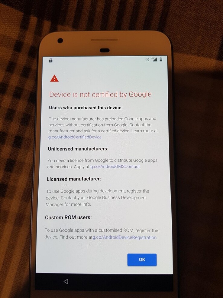 Google warnt auf nicht zertifizierten Geräten und blockiert den Zugriff auf die Google-Apps. (Bild: liam_davenport, XDA)