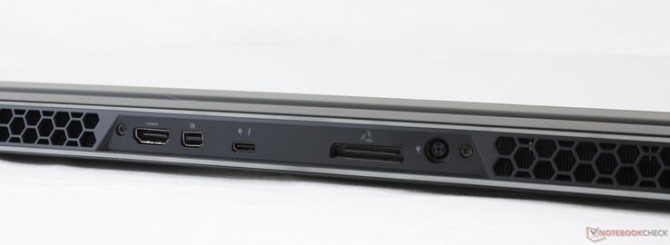 Hinten: HDMI 2.0b, mini-DisplayPort 1.4, USB-C mit Thunderbolt 3, Graphics-Amplifier, Netzadapter