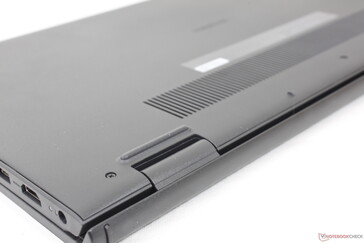 Die neuen Scharniere unterscheiden das Inspiron 3511 vom alten Inspiron 3501