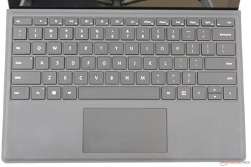 Das Type Cover des Surface Pro 6 ist mit dem Surface Pro 7 kompatibel. Neue Farbvarianten sind jetzt verfügbar