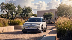 Der VW ID. Cross ist ab sofort mit der neuen 37-kWh-Batterie ab 27.995 Euro bestellbar. (Quelle: Volkswagen)