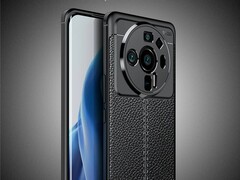 Viele Löcher im Case für das Xiaomi 12 Ultra, dennoch dürfte es einmal mehr nur drei Kamera-Sensoren im kommenden Xiaomi-Flaggschiff geben.