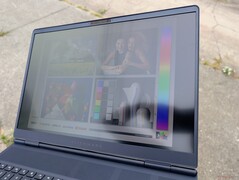 Draußen bei starker Bewölkung