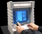 Arcadeboy verwandelt einen Game Boy in ein Arcade mit 12,1 Zoll Bildschirm. (Bildquelle: Chris Fletcher)