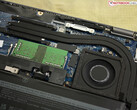 Starkes Kühlsystem im Dell Latitude 5420: Der Core i5 holt alles raus was geht, die iGPU bleibt aber auf der Strecke.