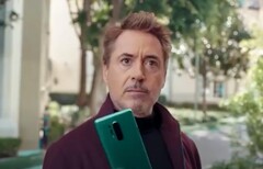 OnePlus bewirbt sein jüngstes Flaggschiff mit einem humorvollen Clip, in dem Robert Downey Jr. die Vorzüge des Smartphones demonstriert. (Bild: OnePlus)