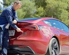 Das Model 3 Performance übertrifft Teslas Reichweitenschätzungen (Bild: Top Gear/YT).