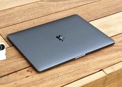Apple soll schon bald das erste MacBook mit iPhone-Prozessor auf den Markt bringen.