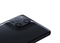 Das Find X3 Pro will mit Apples und Samsungs Flaggschiffen konkurrieren und bringt hierfür einige spezielle Features. (Bild: Oppo)