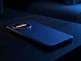 Das Sharp Aquos R11 besitzt einen RGB-LED-Streifen im Kameramodul.