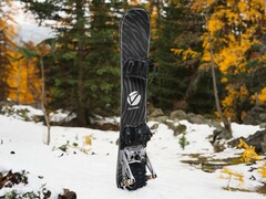 Cyrusher Ripple: Snowboard mit Elektromotor