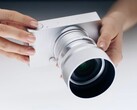Die Sigma BF packt einen Vollformat-Sensor in ein kompaktes Aluminium-Gehäsue.