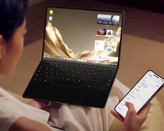 Das Huawei MateBook Fold kann wahlweise mit einer Software- oder einer Bluetooth-Tastatur verwendet werden.