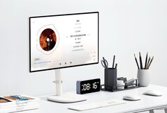 KTCs neuester Smart Monitor besitzt Quad-Lautsprecher und eine 8 MP Webcam. (Bildquelle: KTC)