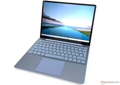 Microsoft Surface Laptop Go mit 8 GB RAM und 256-GB-SSD zum Bestpreis bei Otto (Bild: Notebookcheck)