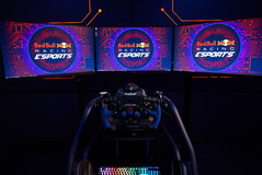 Professionelle AOC Gaming-Monitore für die Simracing-Sparte Red Bull Racing Esports.