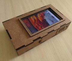 OURPhone: Offenes Smartphone (Bild: EvanRobinson)