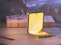 Der Nachfolger des Galaxy Z Flip 6 hier im Bild dürfte kaum schneller werden, eher im Gegenteil. (Bildquelle: Samsung, editiert)