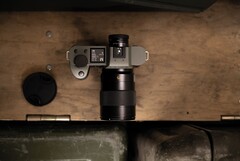 Die Leica SL2-S setzt auf einen 24 MP Vollformat-Sensor, der auf fünf Achsen stabilisiert wird. (Bild: Leica)
