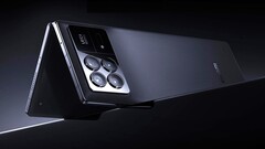 Der Nachfolger des Xiaomi Mix Fold 3 tritt erstmals auch global gegen das Samsung Galaxy Z Fold6 an, offenbar ab Oktober 2024.