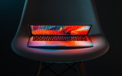 Das MacBook Pro der nächsten Generation soll auf einem Launch-Event im Herbst vorgestellt werden. (Bild: Michał Kubalczyk)