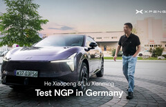 Test im Münchner Stadtverkehr: Xpeng-CEO He Xiaopeng demonstriert das neue NGP-System im Xpeng L03.