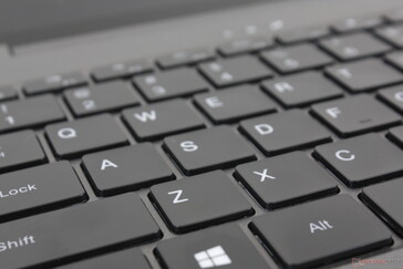 Schwarze Tastenkappen sammeln sehr schnell Fett von Fingerabdrücken an