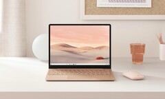 Der bisher kleinste, leichteste und günstigste Surface Laptop ist endlich offiziell, die Ausstattung ist aber etwas mager. (Bild: Microsoft)