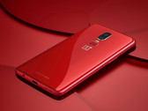OnePlus 6 in Rot: Ab 9. Juli über OnePlus und Retailer in China erhältlich.