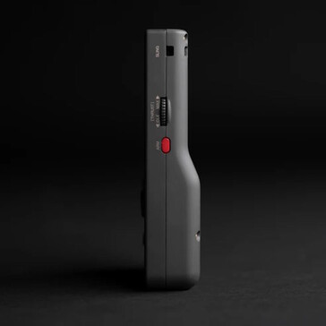 Verbaut ist auch ein Drehregler (Bildquelle: ModRetro)