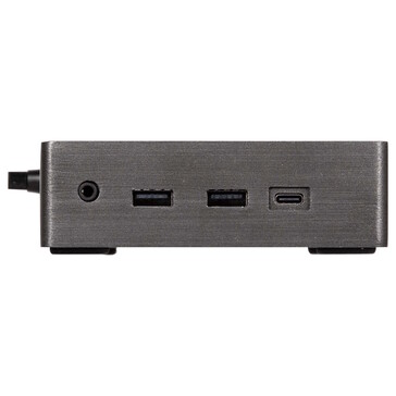 USB ist auch an der Front vorhanden