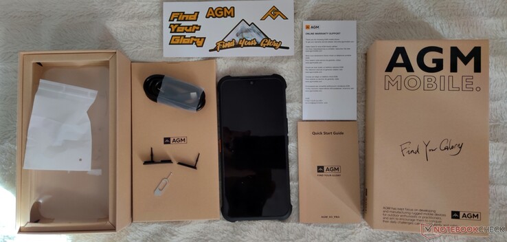 AGM H5 Pro robustes Smartphone in der Standardverpackung ohne Dock (Quelle: Eigene)