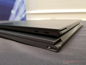 Unten: Yoga C930, oben: Yoga S730