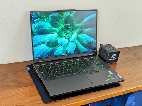 Lenovo Legion Pro 5 16IRX9 Laptop im Test: Tolle Leistung, dafür relativ schwer