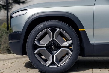 Rivian R3 Räder